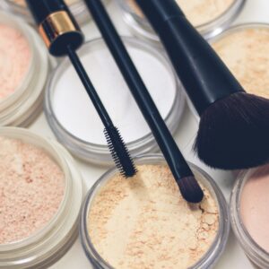 Professional makeup kit with loose powder & brushes