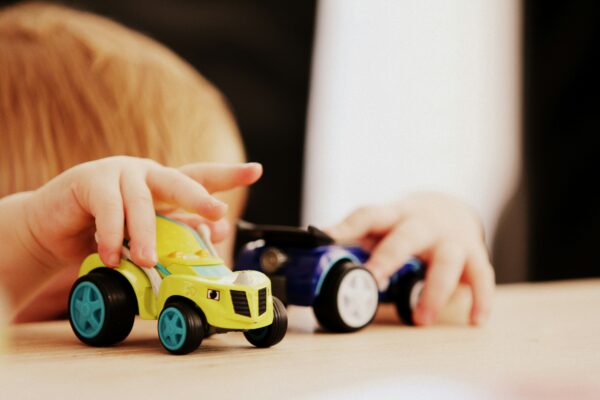 Pull back racing cars for children