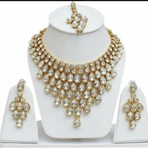 Gyaan Jewels Handmade Gold Plated Alloy Earring and Necklace Set White Free Size
